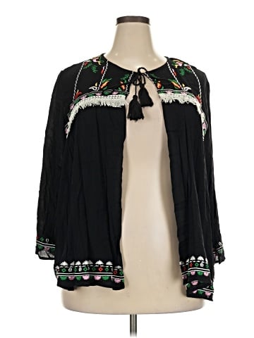 Velzera Kimono (view 1)