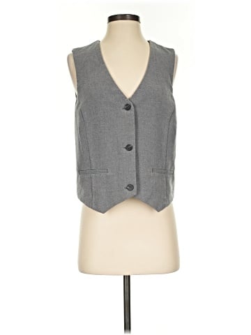 Gap Vest (view 1)