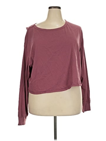 Fabletics Long Sleeve T-Shirt (view 1)