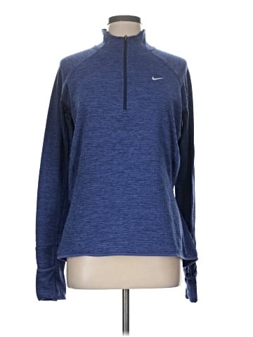 Nike Fleece (view 1)