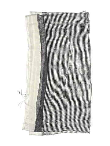 Vineyard Vines Scarf (view 2)