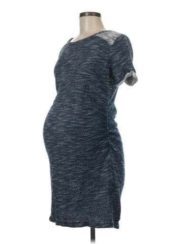 Liz Lange Maternity for Target Casual Dress (view 1)