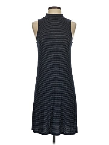 American Eagle Outfitters Casual Dress (view 1)