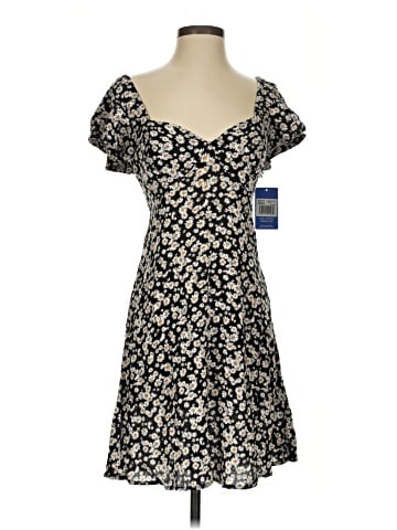 Hurley Casual Dress (view 1)