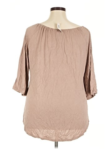 Old Navy 3/4 Sleeve Blouse (view 2)