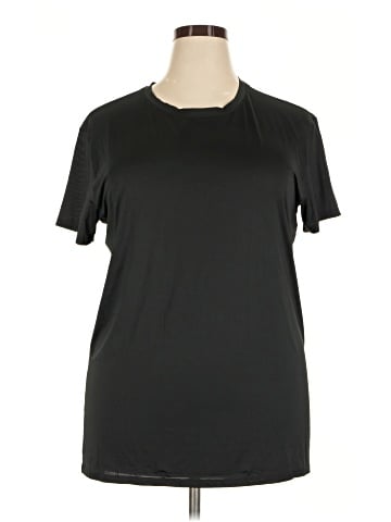Uniqlo Active T-Shirt (view 1)