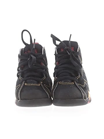 Air Jordan Sneakers (view 2)