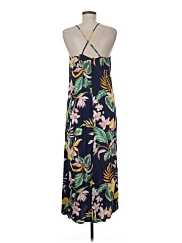 Old Navy Casual Dress (view 2)