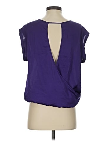 Outback Red Short Sleeve Blouse (view 2)