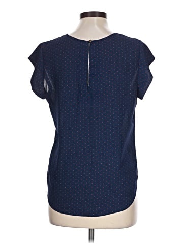 Lily White Short Sleeve T-Shirt (view 2)
