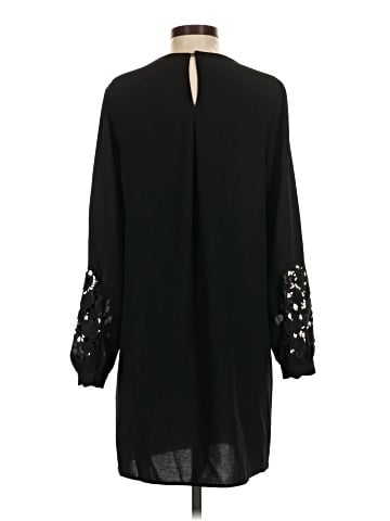 H&M Casual Dress (view 2)