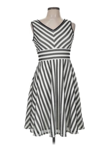 Covington Casual Dress (view 1)