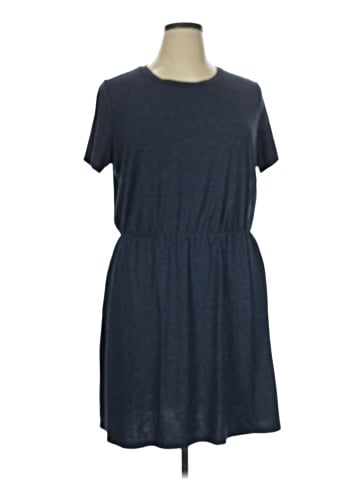 Old Navy Casual Dress (view 1)