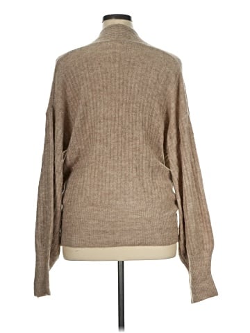Max Studio Pullover Sweater (view 2)