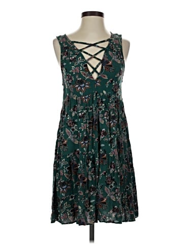 American Eagle Outfitters Casual Dress (view 1)