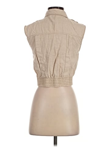 Zara Sleeveless Button-Down Shirt (view 2)