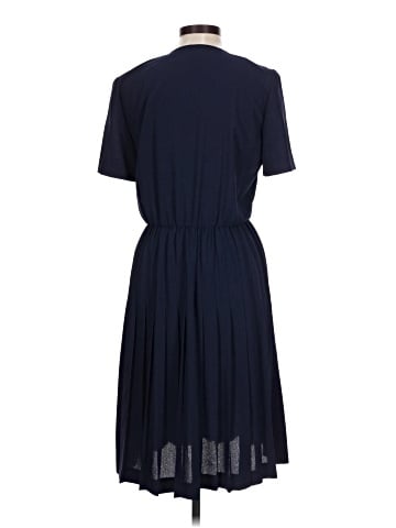 Liz Claiborne Casual Dress (view 2)