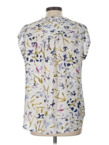 Daniel Rainn Short Sleeve Blouse (view 2)