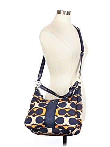 Coach Hobo (view 2)
