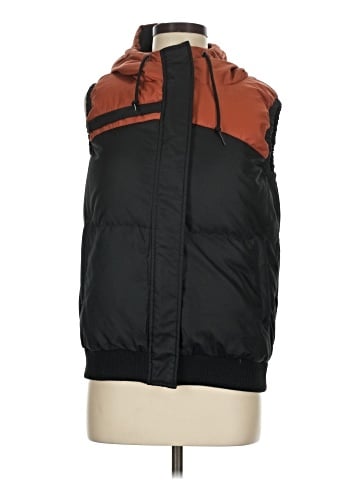 Nikita Vest (view 1)