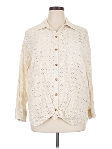 Maurices 3/4 Sleeve Blouse (view 1)