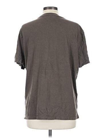 Old Navy Short Sleeve T-Shirt (view 2)