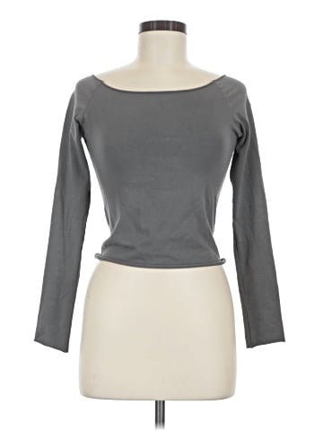 Brandy Melville 3/4 Sleeve T-Shirt (view 1)