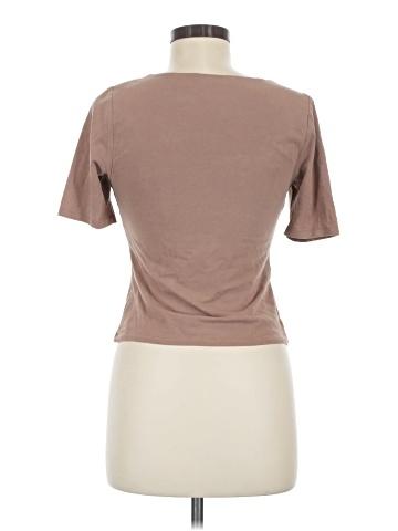 Old Navy Short Sleeve T-Shirt (view 2)