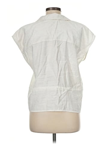 Doe & Rae Short Sleeve Blouse (view 2)