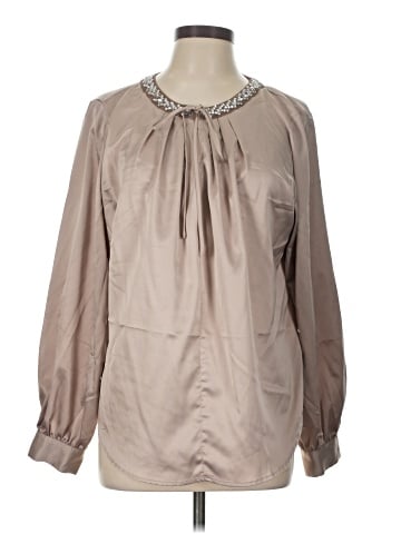 Jennifer Lopez Long Sleeve T-Shirt (view 1)