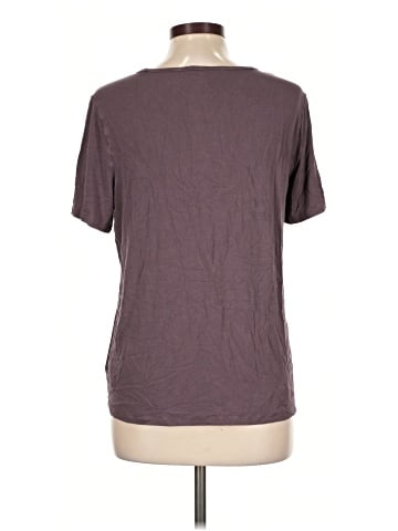 Old Navy Short Sleeve T-Shirt (view 2)