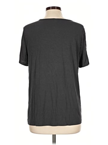 Old Navy Short Sleeve T-Shirt (view 2)