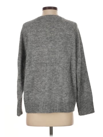 Old Navy Pullover Sweater (view 2)