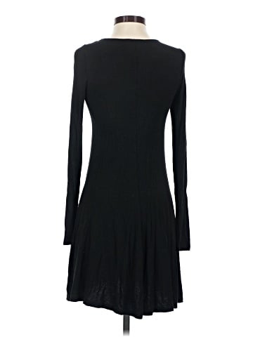 Express Outlet Casual Dress (view 2)
