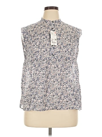 Uniqlo Sleeveless Button-Down Shirt (view 1)