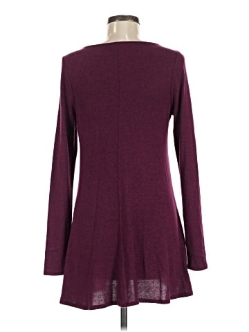 Express Outlet Long Sleeve Top (view 2)