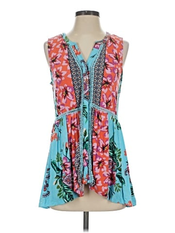 Cupio Sleeveless Blouse (view 1)