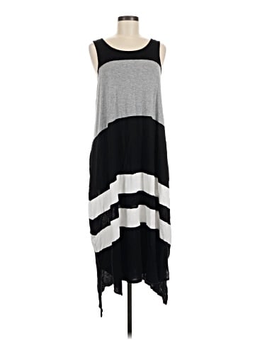 Simply Vera Vera Wang Casual Dress (view 1)