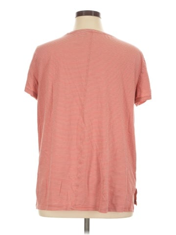 Old Navy Short Sleeve T-Shirt (view 2)
