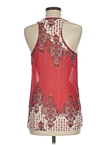 Lily White Tank Top (view 2)