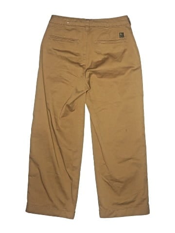 Zara Khakis (view 2)