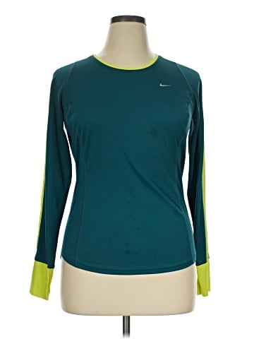 Nike Long Sleeve T-Shirt (view 1)
