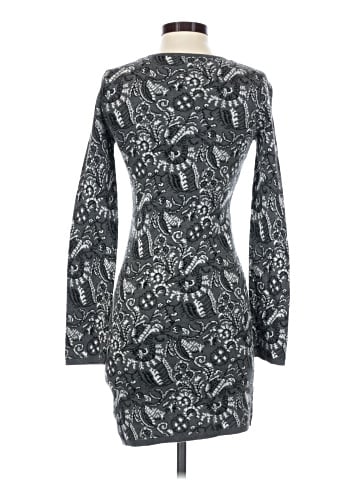 Willow & Clay Casual Dress (view 2)