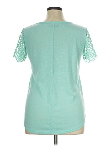 The Limited Short Sleeve Top (view 2)