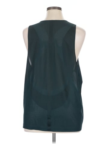 Nike Sleeveless T-Shirt (view 2)