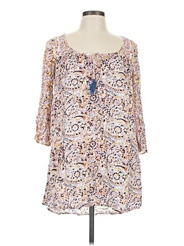 Billabong 3/4 Sleeve Blouse (view 1)