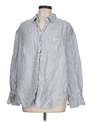 Gap Long Sleeve Button-Down Shirt (view 1)