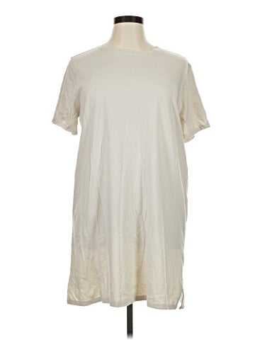 Old Navy Casual Dress (view 1)