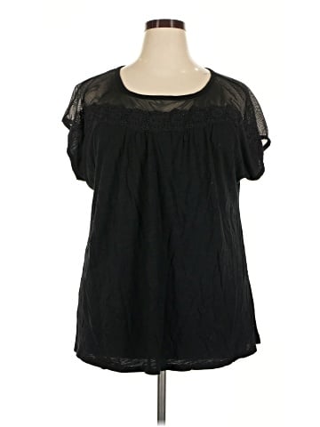 Lane Bryant Short Sleeve T-Shirt (view 1)