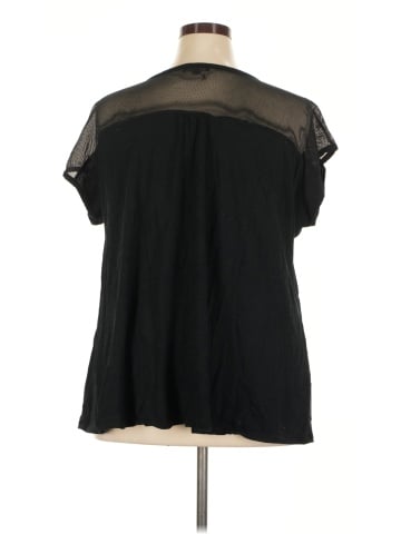 Lane Bryant Short Sleeve T-Shirt (view 2)
